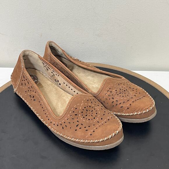 SoftWalk Lindsey Almond Brown Leather Slip-On Flats Womenβ Size 8.5β9 Comfort - Picture 2 of 12